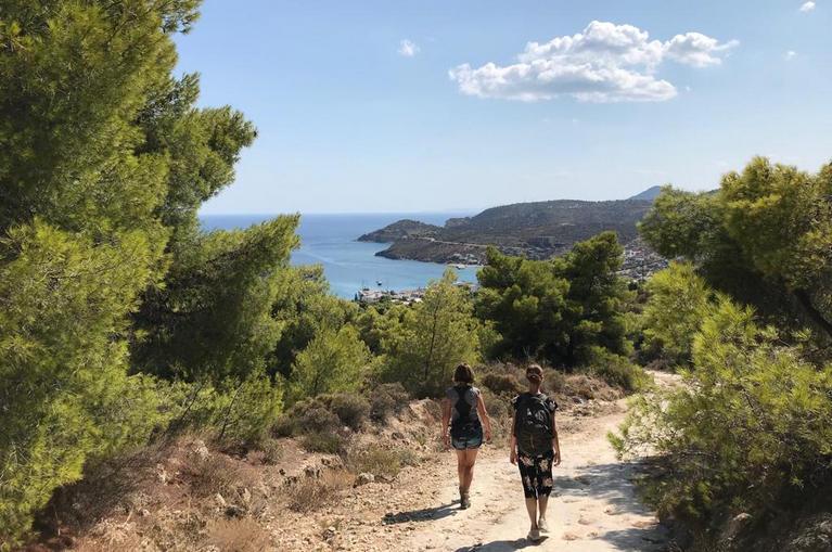 Aegina: Walk to Agia Marina